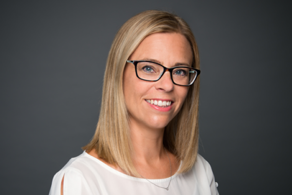 Headshot of Becky Cox