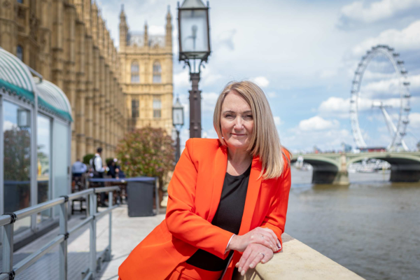 Jo Platt headshot